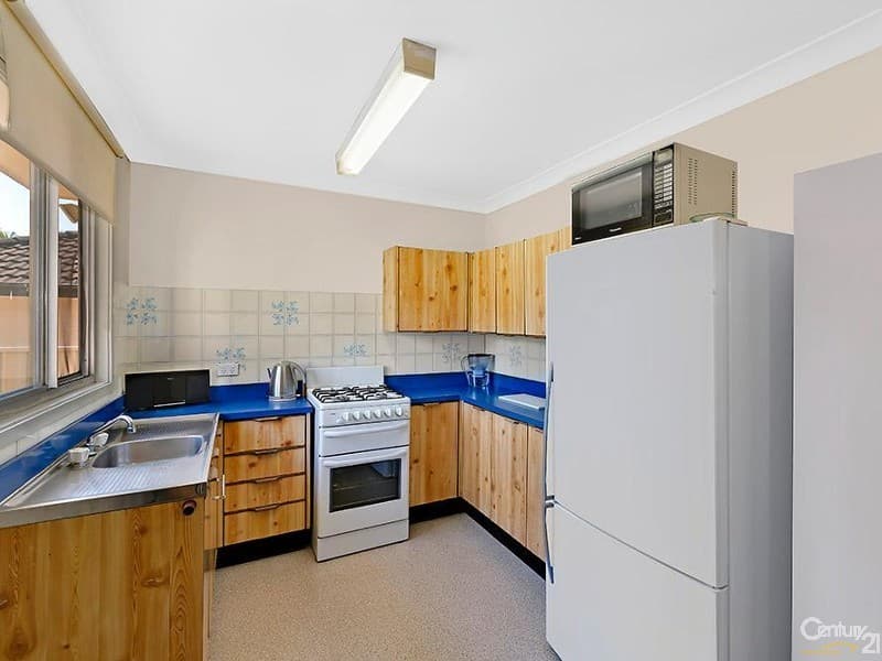 3 Hazel Close, Berkeley Vale, NSW, 2261, Berkeley Vale - Thumbnail 3