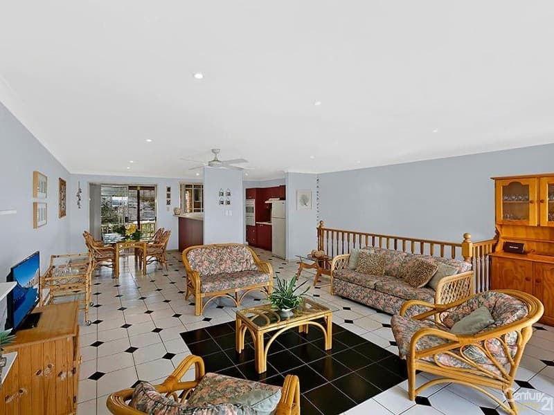 70 Grandview Street, Shelly Beach, NSW, 2261, Shelly Beach - Thumbnail 4