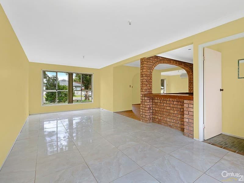 12 Colleen Street, Berkeley Vale, NSW, 2261, Berkeley Vale - Thumbnail 2