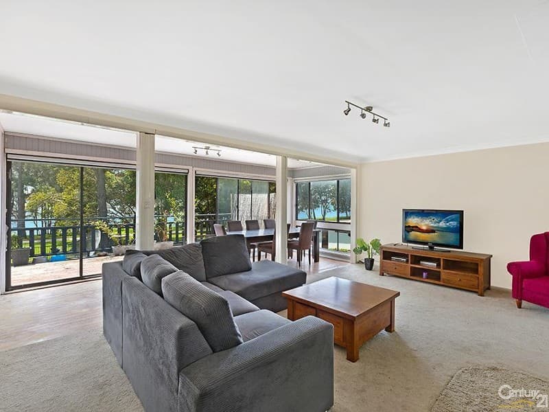 41 Lakedge Avenue, Berkeley Vale, NSW, 2261, Berkeley Vale - Thumbnail 3
