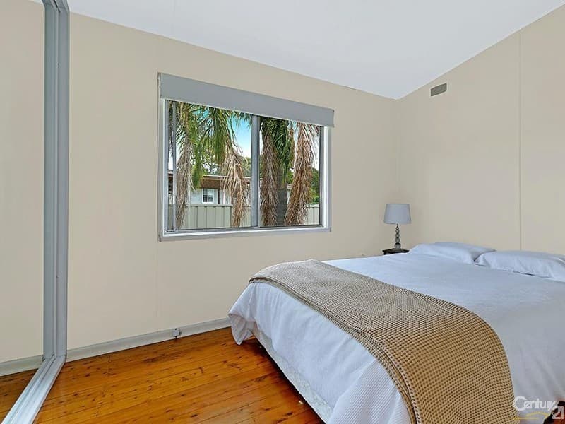 17 Emerald Place, Berkeley Vale, NSW, 2261, Berkeley Vale - Thumbnail 3