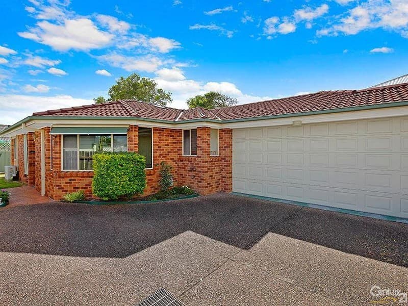 2/10 Karooah Avenue, Blue Bay, NSW, 2261, Blue Bay - Image 1