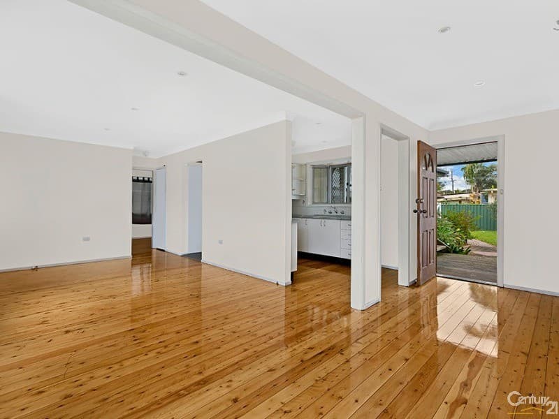38 Buckingham Road, Berkeley Vale, NSW, 2261, Berkeley Vale - Thumbnail 2