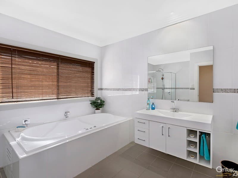 25 Kenmare Avenue, Berkeley Vale, NSW, 2261, Berkeley Vale - Thumbnail 7