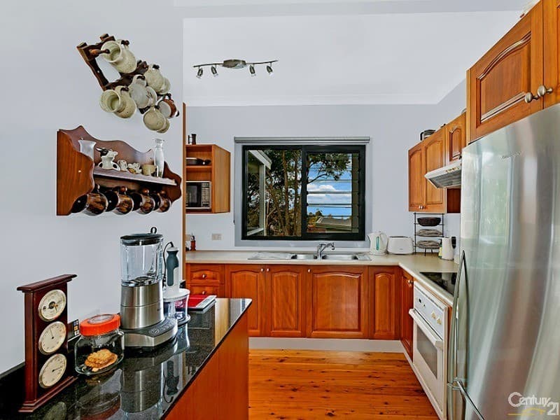 3 Kenmare Avenue, Berkeley Vale, NSW, 2261, Berkeley Vale - Thumbnail 5
