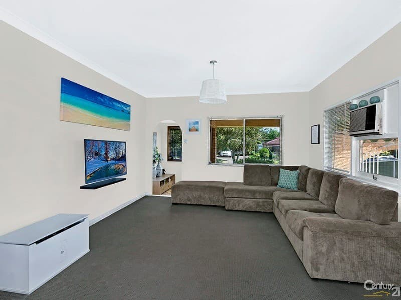 20 St James Avenue, Berkeley Vale, NSW, 2261, Berkeley Vale - Thumbnail 3
