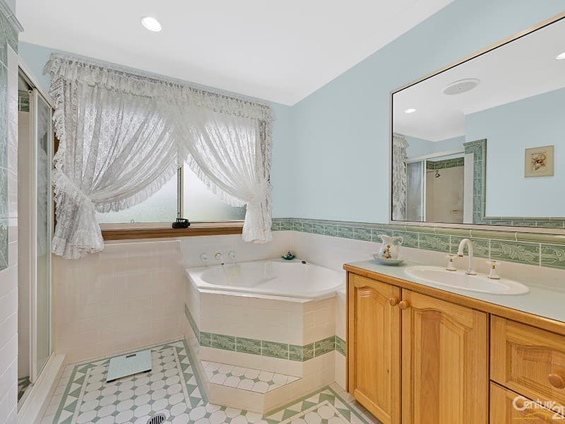 8 Molly Close, Bateau Bay, NSW, 2261, Bateau Bay - Thumbnail 6