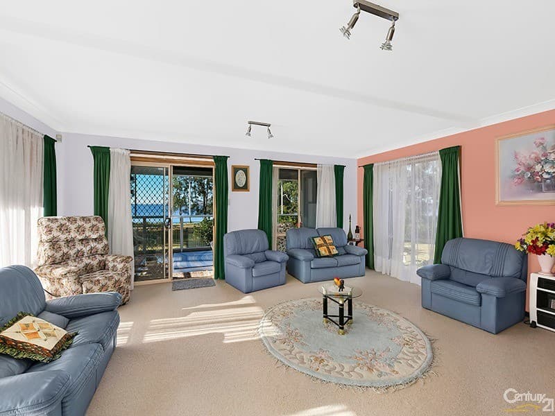 53 Lakedge Avenue, Berkeley Vale, NSW, 2261, Berkeley Vale - Thumbnail 3