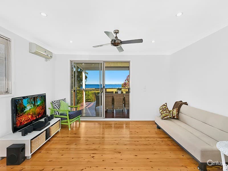 327 Lakedge Avenue, Berkeley Vale, NSW, 2261, Berkeley Vale - Thumbnail 4