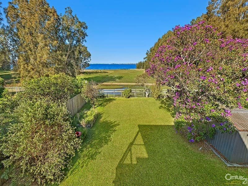 327 Lakedge Avenue, Berkeley Vale, NSW, 2261, Berkeley Vale - Thumbnail 8