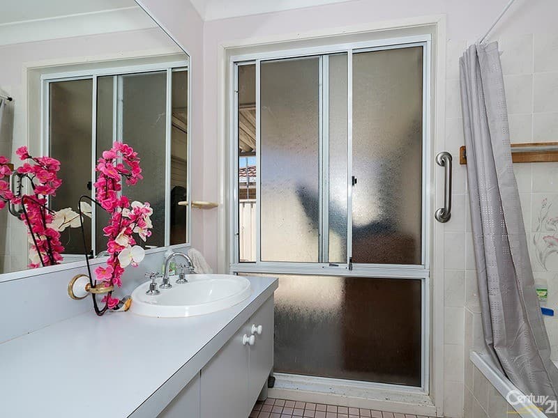 19 Casurina Close, Lake Haven, NSW, 2263, Lake Haven - Thumbnail 6