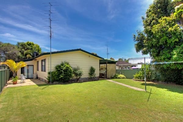 28 St James, Berkeley Vale, NSW, 2261, Berkeley Vale - Thumbnail 3