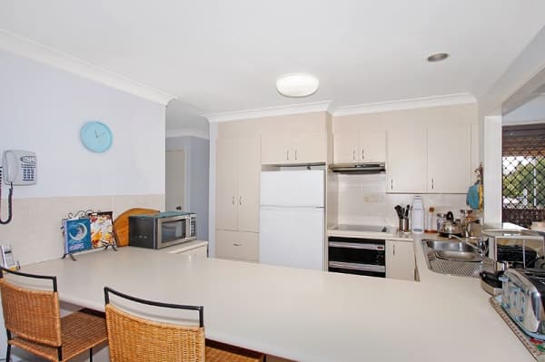 10 Kathleen White Cres, Killarney Vale, NSW, 2261, Killarney Vale - Thumbnail 4