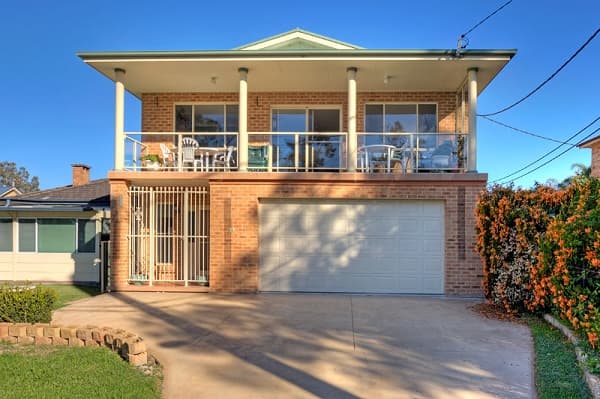 35 Sunset Drive, Sunset Strip, Sunset Strip - Thumbnail 2
