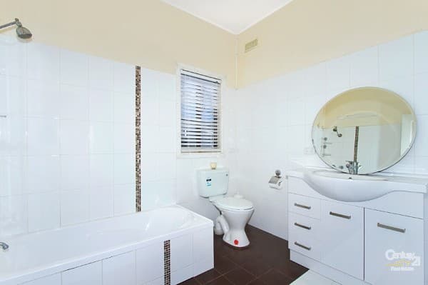 42 Tasman Avenue, Killarney Vale, NSW, 2261, Killarney Vale - Thumbnail 4