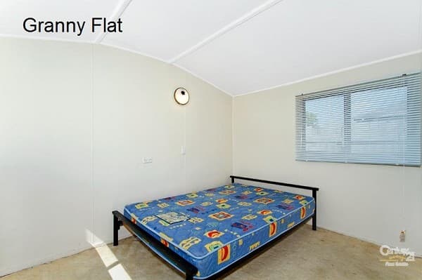 42 Tasman Avenue, Killarney Vale, NSW, 2261, Killarney Vale - Thumbnail 7