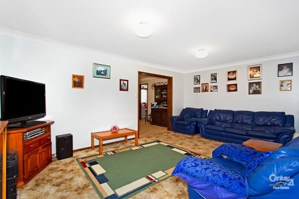 89 Brooke Ave, Killarney Vale, NSW, 2261, Killarney Vale - Thumbnail 2