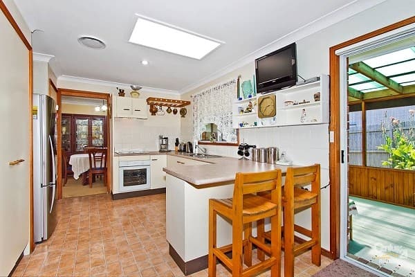 22 Carlyon Street, Killarney Vale, NSW, 2261, Killarney Vale - Thumbnail 2