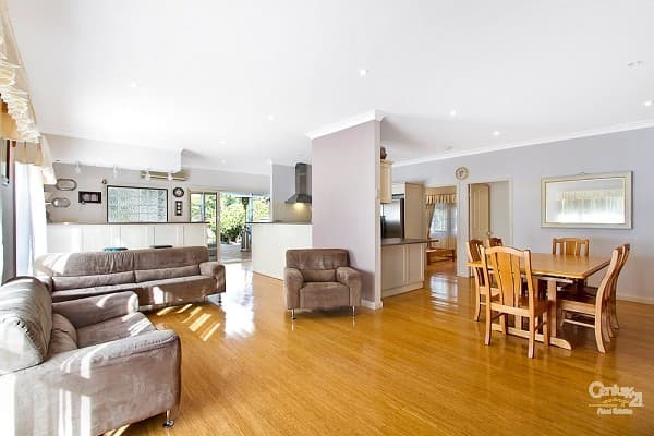 10 McLean Street, Killarney Vale, NSW, 2261, Killarney Vale - Thumbnail 2