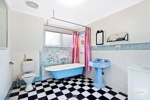 23 Hilltop Street, Bateau Bay, NSW, 2261, Bateau Bay - Thumbnail 3