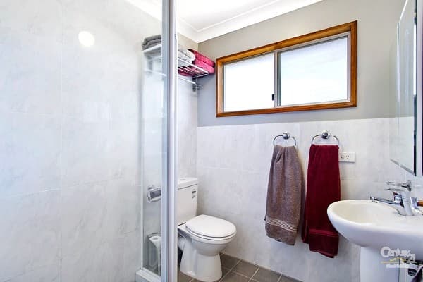 22 Farrar Road, Killarney Vale, NSW, 2261, Killarney Vale - Thumbnail 4