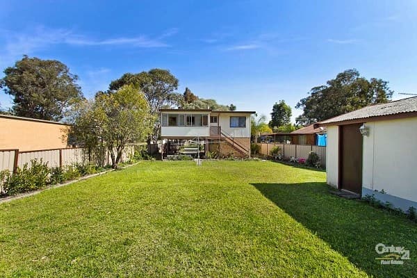 53 Kerry Crescent, Berkeley Vale, NSW, 2261, Berkeley Vale - Thumbnail 2