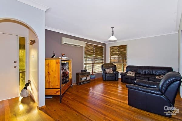 10 Tasman Avenue, Killarney Vale, NSW, 2261, Killarney Vale - Thumbnail 3