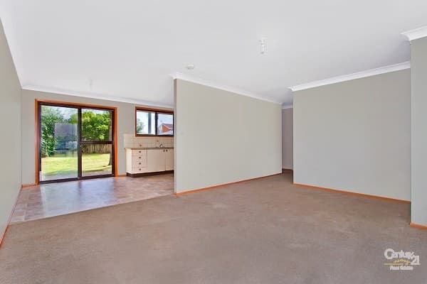 10 Koorana Avenue, Gorokan, NSW, 2263, Gorokan - Thumbnail 2