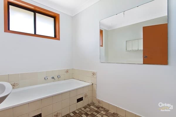 10 Koorana Avenue, Gorokan, NSW, 2263, Gorokan - Thumbnail 5