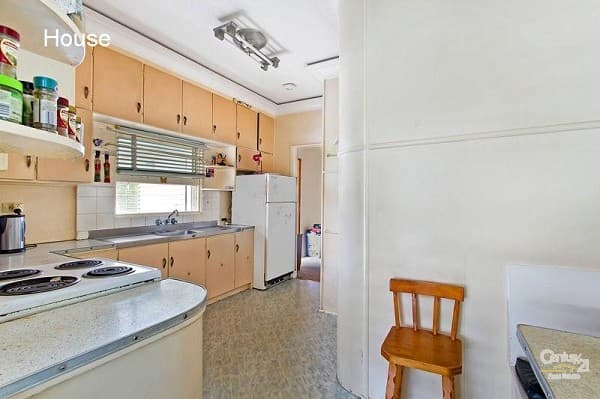 32 Bay Road, The Entrance, NSW, 2261, The Entrance - Thumbnail 4