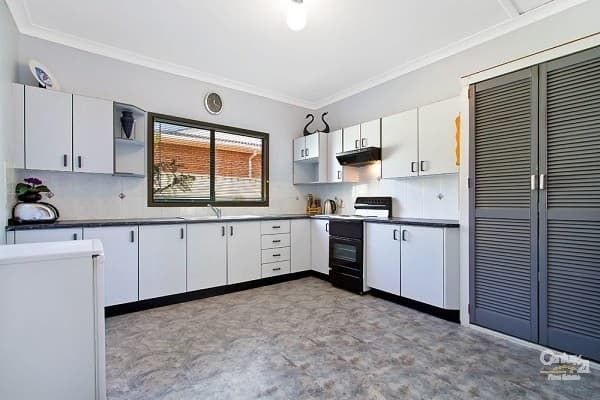 20 Thompson Street, Long Jetty, NSW, 2261, Long Jetty - Thumbnail 3