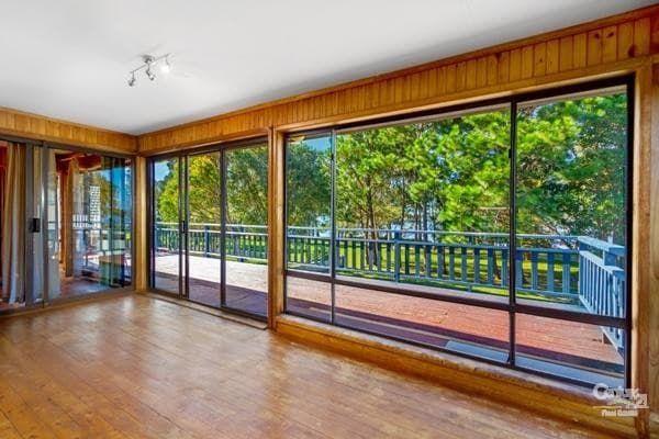 41 Lakedge Ave, Berkeley Vale, NSW, 2261, Berkeley Vale - Thumbnail 2