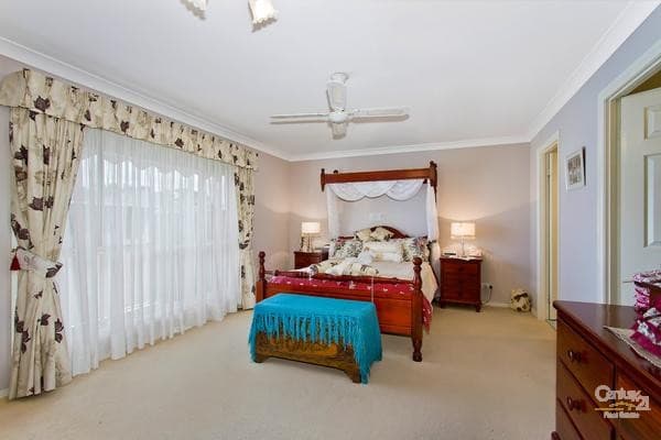 35 Scarborough Place, Bateau Bay, NSW, 2261, Bateau Bay - Thumbnail 2
