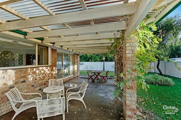 17 The Avenue, Tumbi Umbi, NSW, 2261, Tumbi Umbi - Thumbnail 3