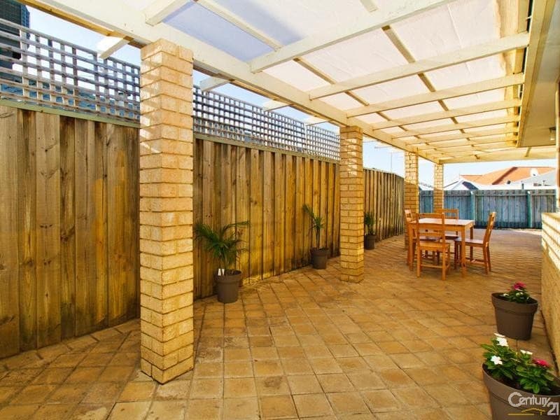 7/10 Warton Rd, Huntingdale, WA, 6110, Currambine - Thumbnail 4