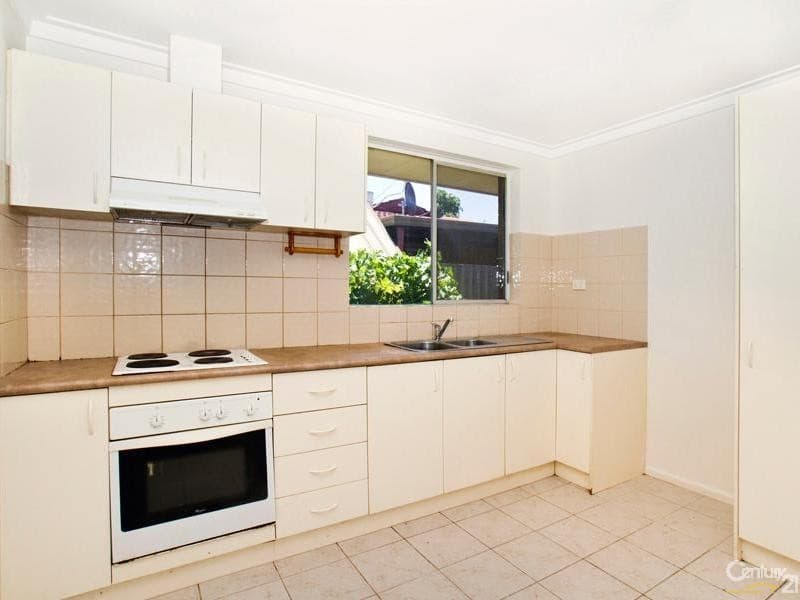 7/10 Warton Rd, Huntingdale, WA, 6110, Maddington - Thumbnail 2