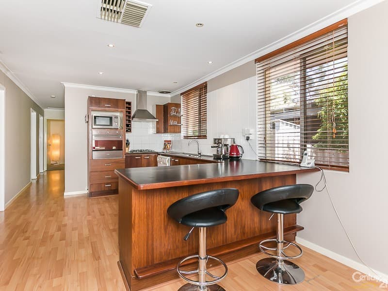 7/10 Warton Rd, Huntingdale, WA, 6110, Kenwick - Thumbnail 2