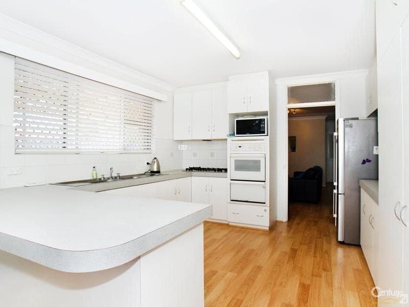 7/10 Warton Rd, Huntingdale, WA, 6110, Warwick - Thumbnail 2
