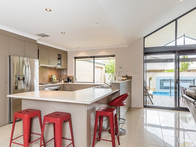 7/10 Warton Rd, Huntingdale, WA, 6110, Southern River - Thumbnail 6