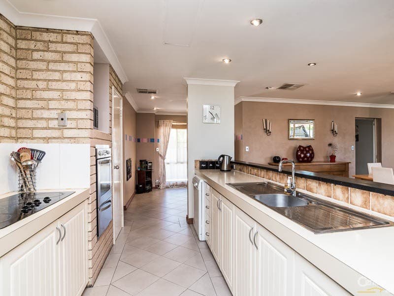 7/10 Warton Rd, Huntingdale, WA, 6110, Thornlie - Image 1
