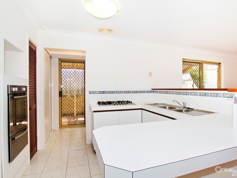 7/10 Warton Rd, Huntingdale, WA, 6110, Yangebup - Thumbnail 2