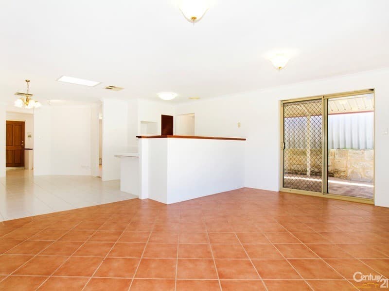 7/10 Warton Rd, Huntingdale, WA, 6110, Yangebup - Image 1