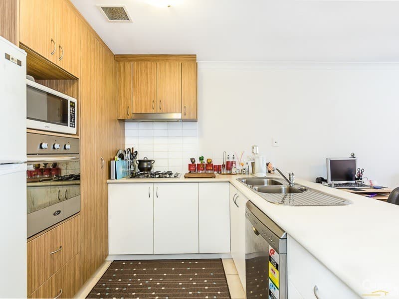30/27-33 Burton Street, Bentley, WA, 6102, Secret Harbour - Thumbnail 2