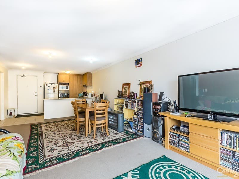 30/27-33 Burton Street, Bentley, WA, 6102, Secret Harbour - Thumbnail 3