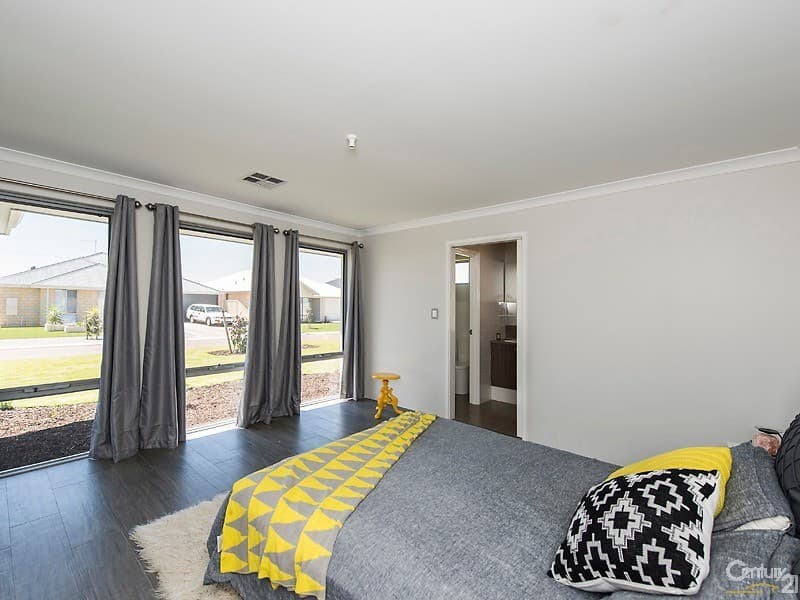 7/10 Warton Rd, Huntingdale, WA, 6110, Madora Bay - Thumbnail 4