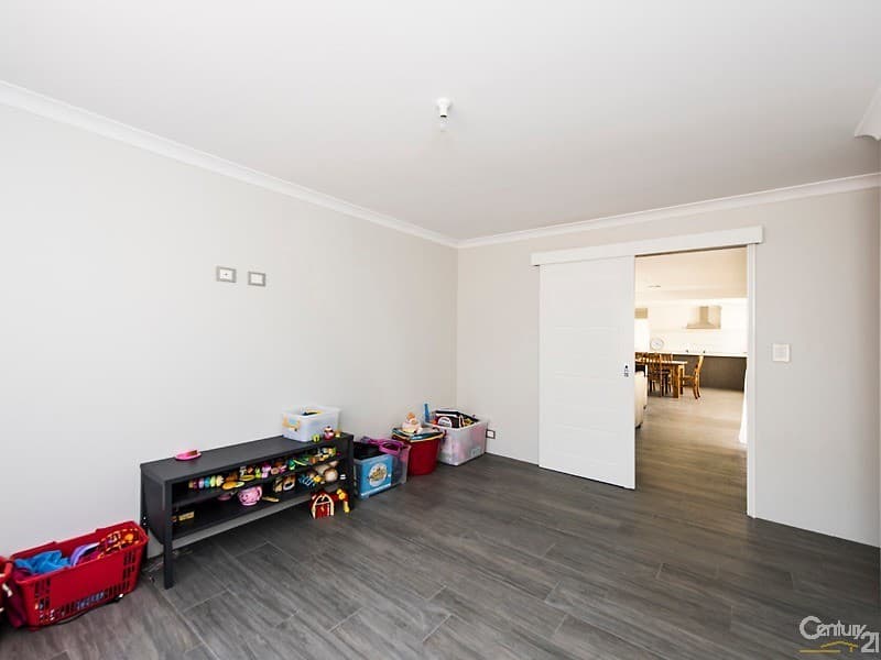 7/10 Warton Rd, Huntingdale, WA, 6110, Madora Bay - Thumbnail 7