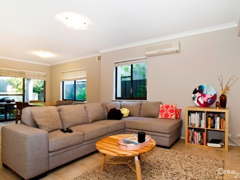 7/10 Warton Rd, Huntingdale, WA, 6110, Como - Thumbnail 2