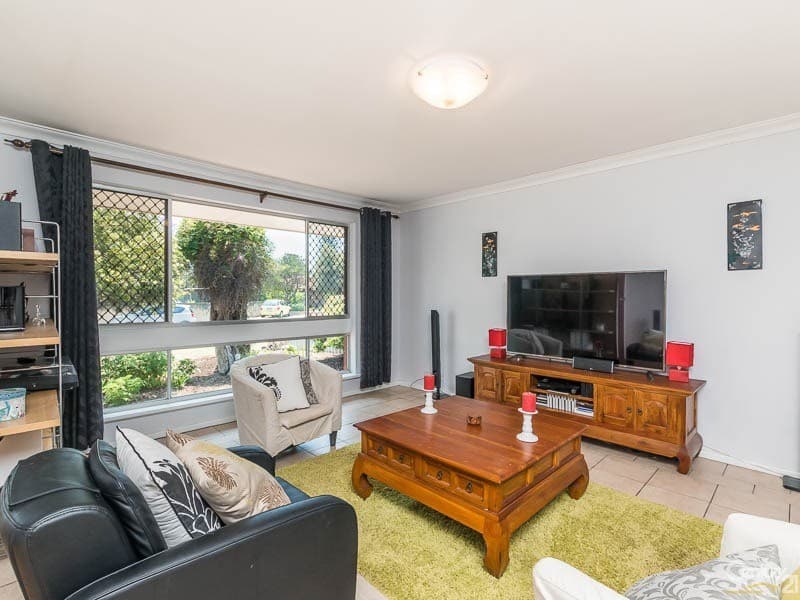 7/10 Warton Rd, Huntingdale, WA, 6110, Kelmscott - Thumbnail 3