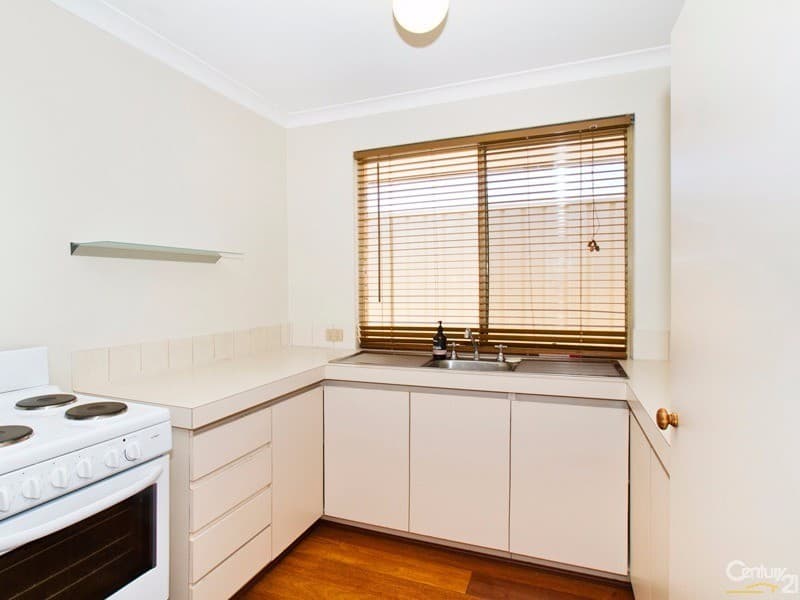 7/10 Warton Rd, Huntingdale, WA, 6110, Burdell - Thumbnail 3