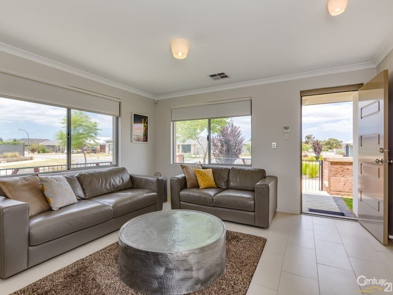 7/10 Warton Rd, Huntingdale, WA, 6110, Piara Waters - Thumbnail 6